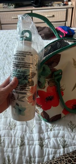 Pioneer woman Insulated Lunch Bag With Water Bottle