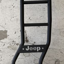 Jeep Patriot Ladder