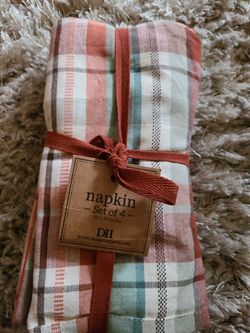 Beautiful set of new napkins