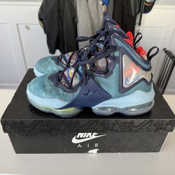 Nike LeBron 19 'Fast Food' size 10.5 with box basketball shoe