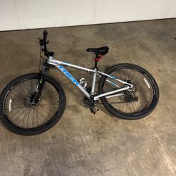 Trek Marlin 4