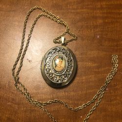 LADYS NECKLACE