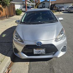 2016 Toyota Prius-C