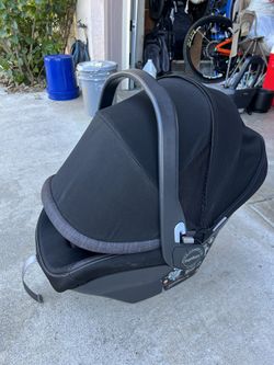 Peg Perego Primo Infant Car Seat