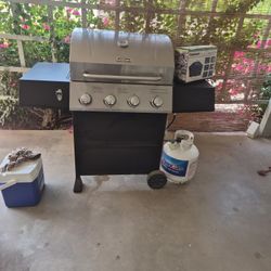 Cuisineart Gas Grill With Tank