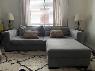 Comfortable Couch (2 Pieces) Pillows Optional