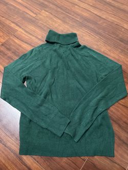 Women sweater dark green