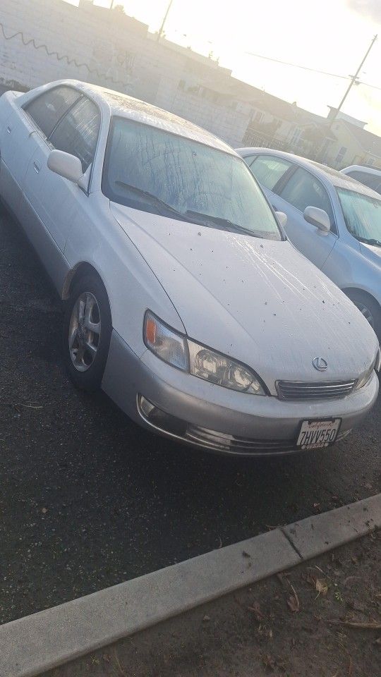 1997 Lexus ES 300
