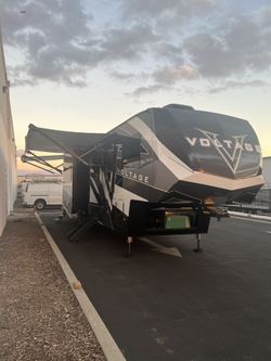 2021 Voltage 40 feet long