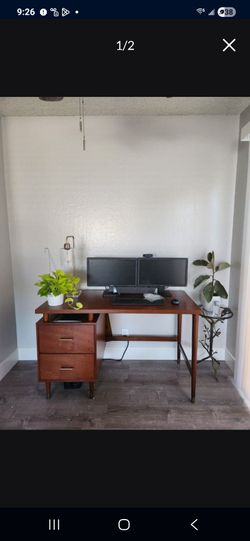 Mid Century Style Desk and Task Chair