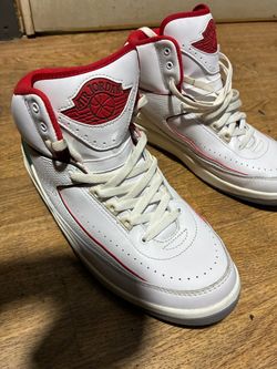 Jordan 2 "origins" size 9