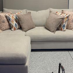 Reversible Chaise Sofa 