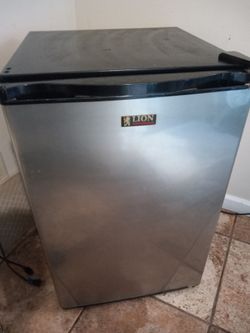 REFRIGERATOR