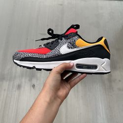 W air max 90 SE size 7 $50 brand new with box