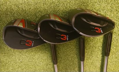 Right-Handed C3i Golf Wedge Set 65, 59, 55 degrees Winn Dri-Tac Mid-Size Grip Excellent Condition