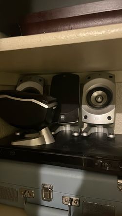 Logitech surroundsound system
