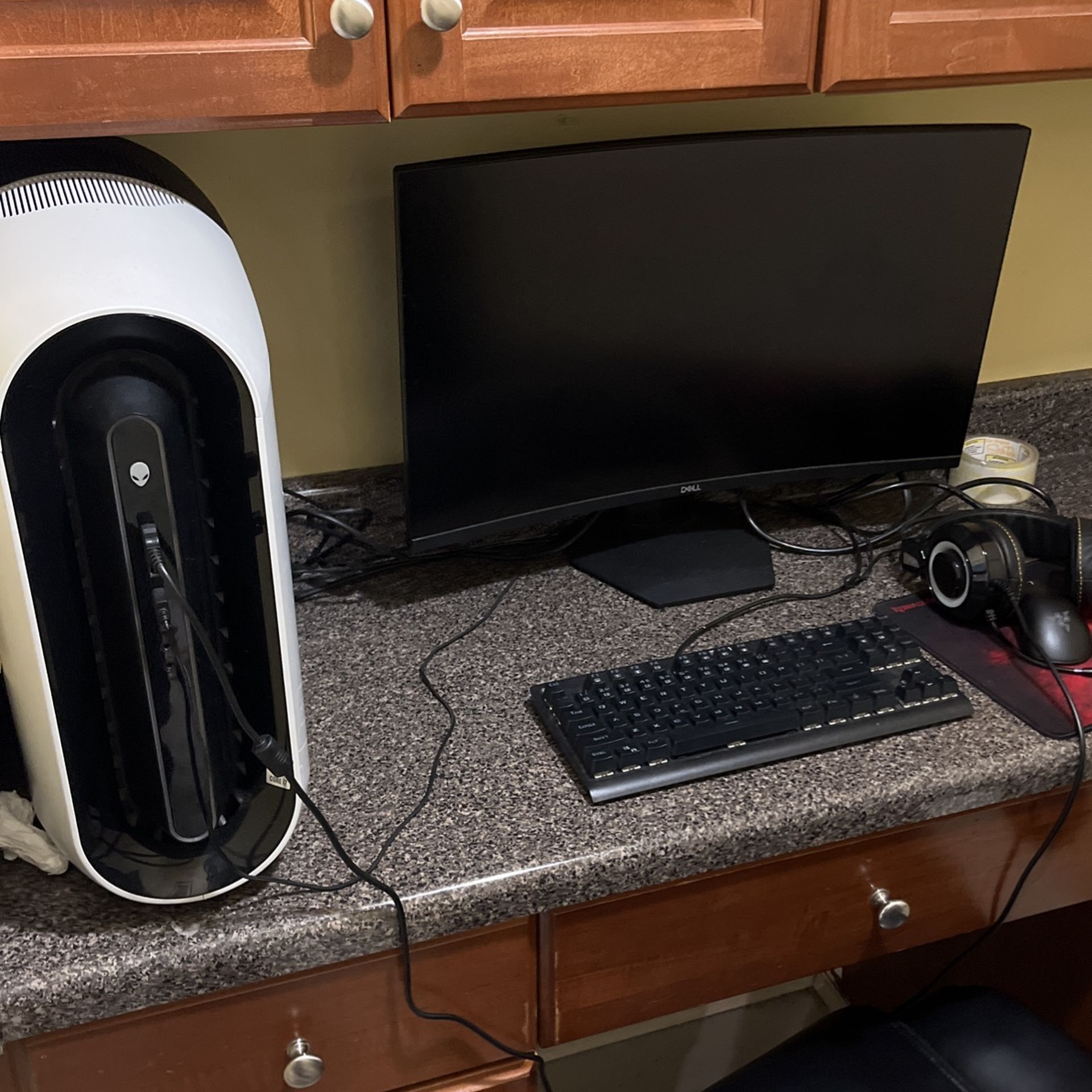 Alienware R11