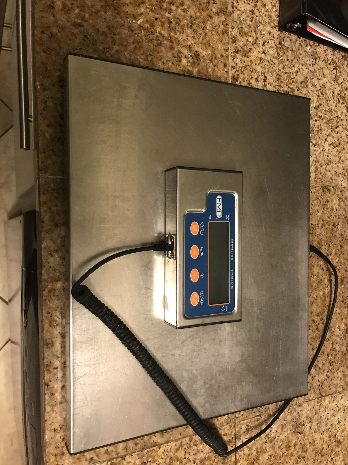 FMP 400 lb Stainless Steel Portable Digital Receiving Scale - 12W