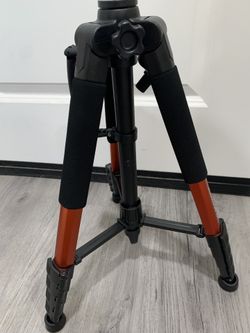 Tripod