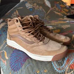  Vans UltraRange EXO Hi MTE 
