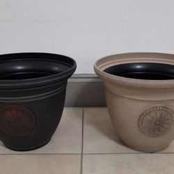 *** REDUCED *** 13" (Diameter) Brown / Tan Resin Planters @ Lasting Creations