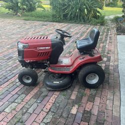 Troy-Bilt Riding Lawn Mower – TB30 (30” Deck)