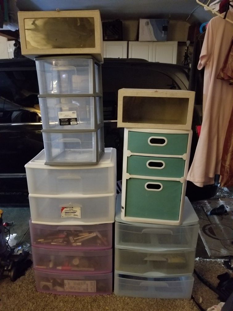 Plastic drawers