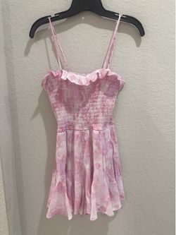 Row •a pink and white romper dress size small