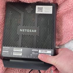 Netgear Nighthawk Model C7000v2
