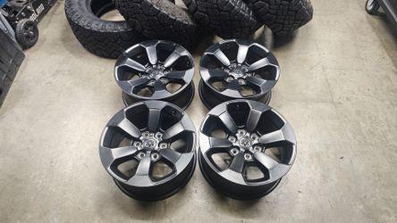 Ram Rebel Night Edition 18" OEM Wheels - Satin Black