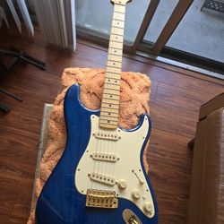 Fender Stratocaster Deluxe MIM