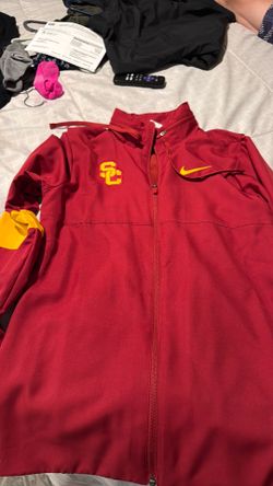 Chaqueta sport usc roja size mediano
