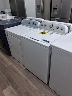 WHIRLPOOL TOP LOAD LIKE NEW WASHER W/ REMOVABLE AGITATOR & ELECTRIC DRYER SET ! 