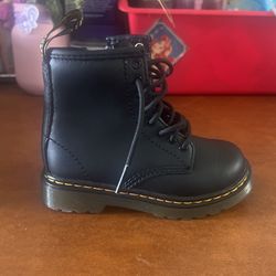 Dr Martins