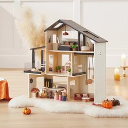 Dollhouse With Full Furnitures