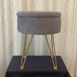 Stylish  Storage Ottoman