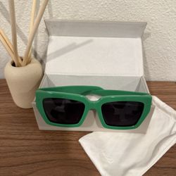 Dezi Switch Sunglasses 