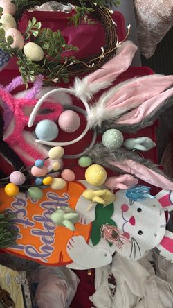 Easter decorations and headbands – good condition