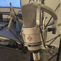 Neumann TLM 103 