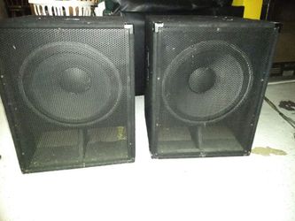 Bass speakers
