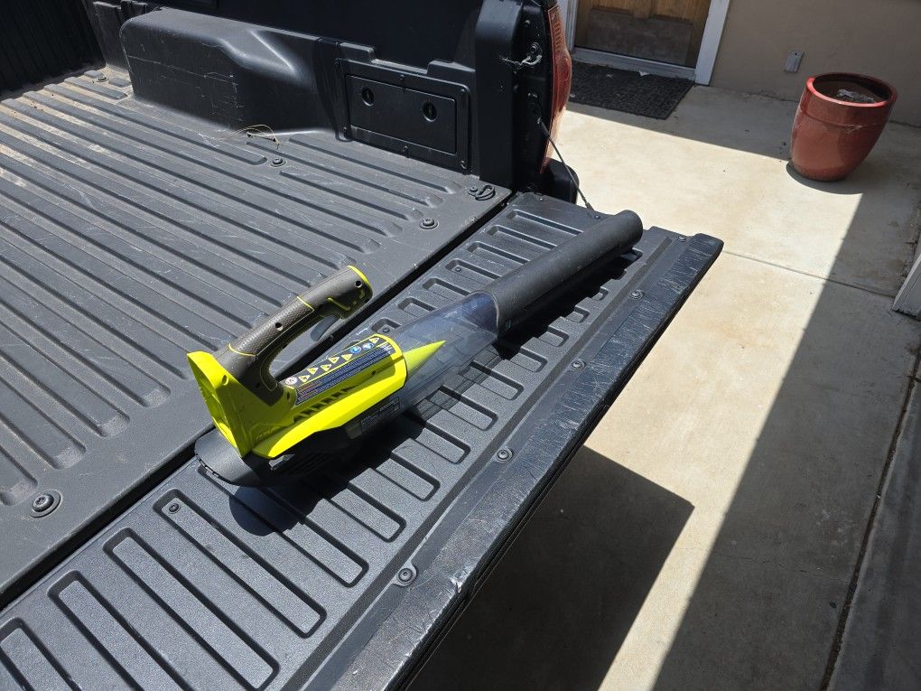 18v Ryobi Leaf Blower, $30
