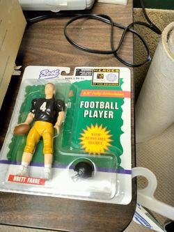 Brett Farve Figurine New Best Offer