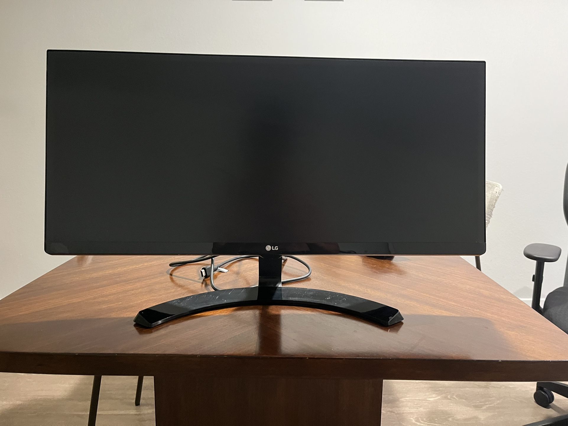 LG 29UM68-P Ultrawide Monitor GREAT CONDITION
