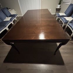 Kitchen Table And  8 Chairs