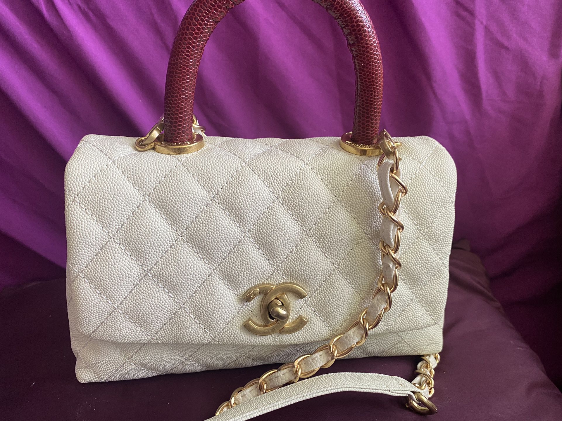 Lambskin Quilted CC Pearl Crush Wallet on Chain WOC White for