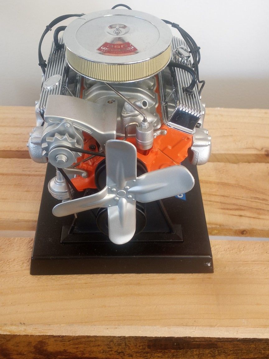 Small Scale  350 Engine 