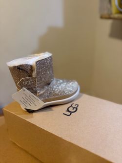 Ugg Glitter Boots girls size 6