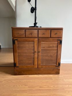 Ethan Allen solid wood dresser