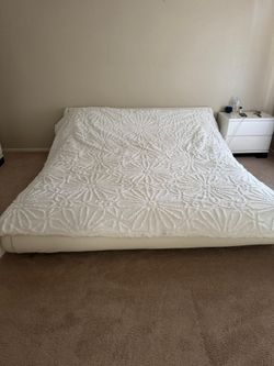 King bedroom set with mattress $200