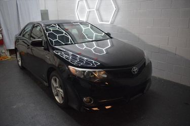 2014 Toyota Camry Hybrid